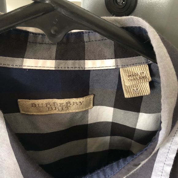 Burberry Longsleeve Slightly Used - Picture 2 of 2